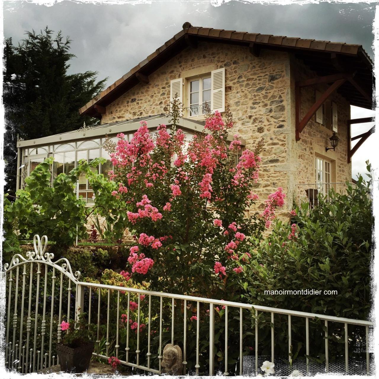 Manoir Montdidier Burgundy Bed and Breakfast Tramayes Exterior foto